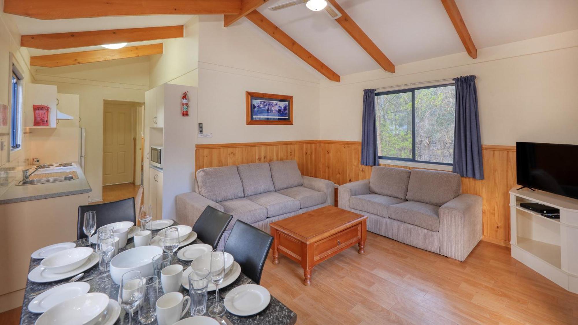 Deniliquin Riverside Caravan Park Eksteriør billede