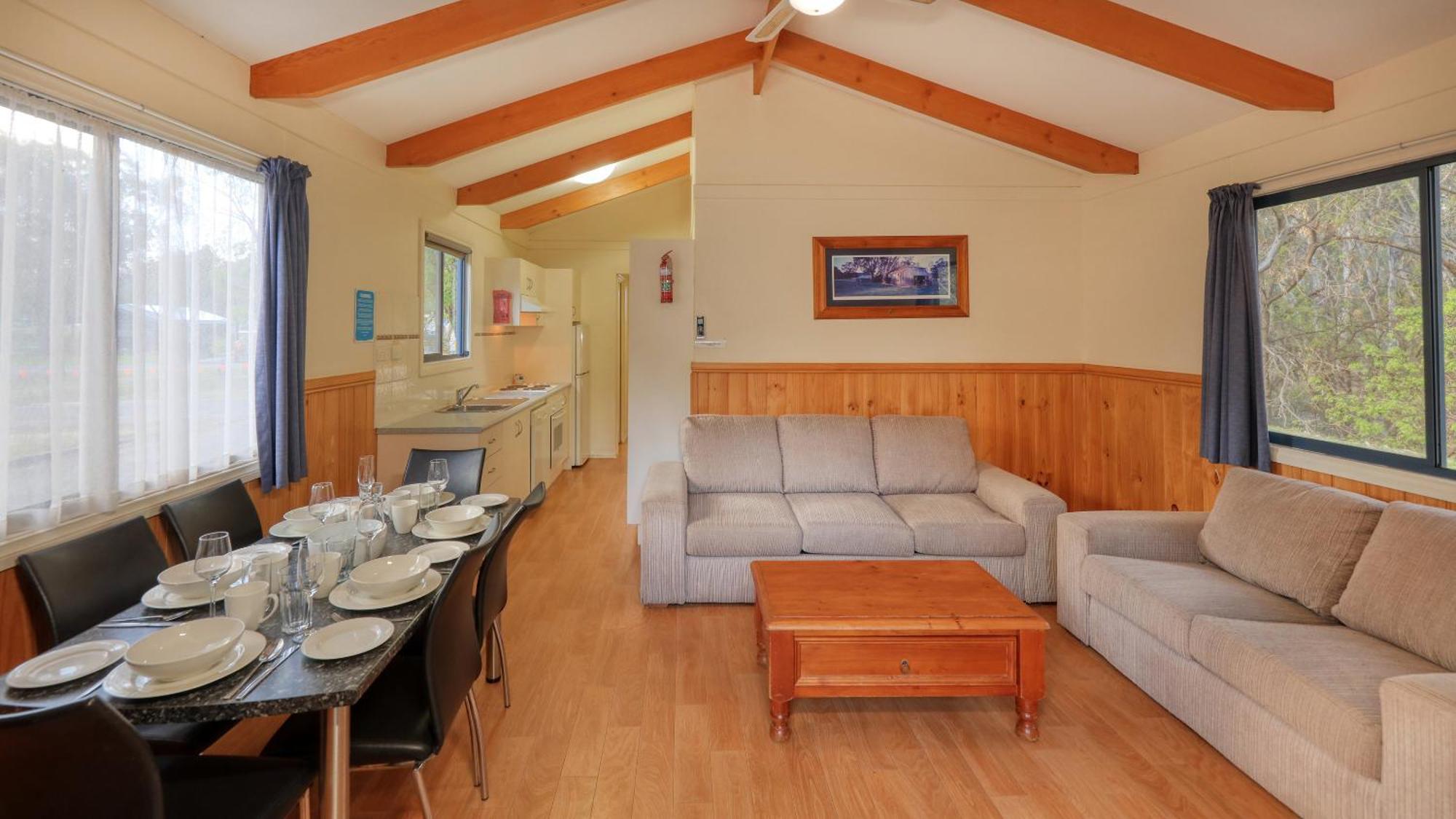 Deniliquin Riverside Caravan Park Eksteriør billede