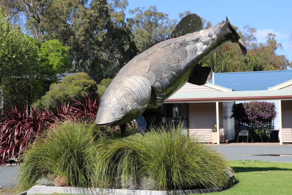 Deniliquin Riverside Caravan Park Eksteriør billede